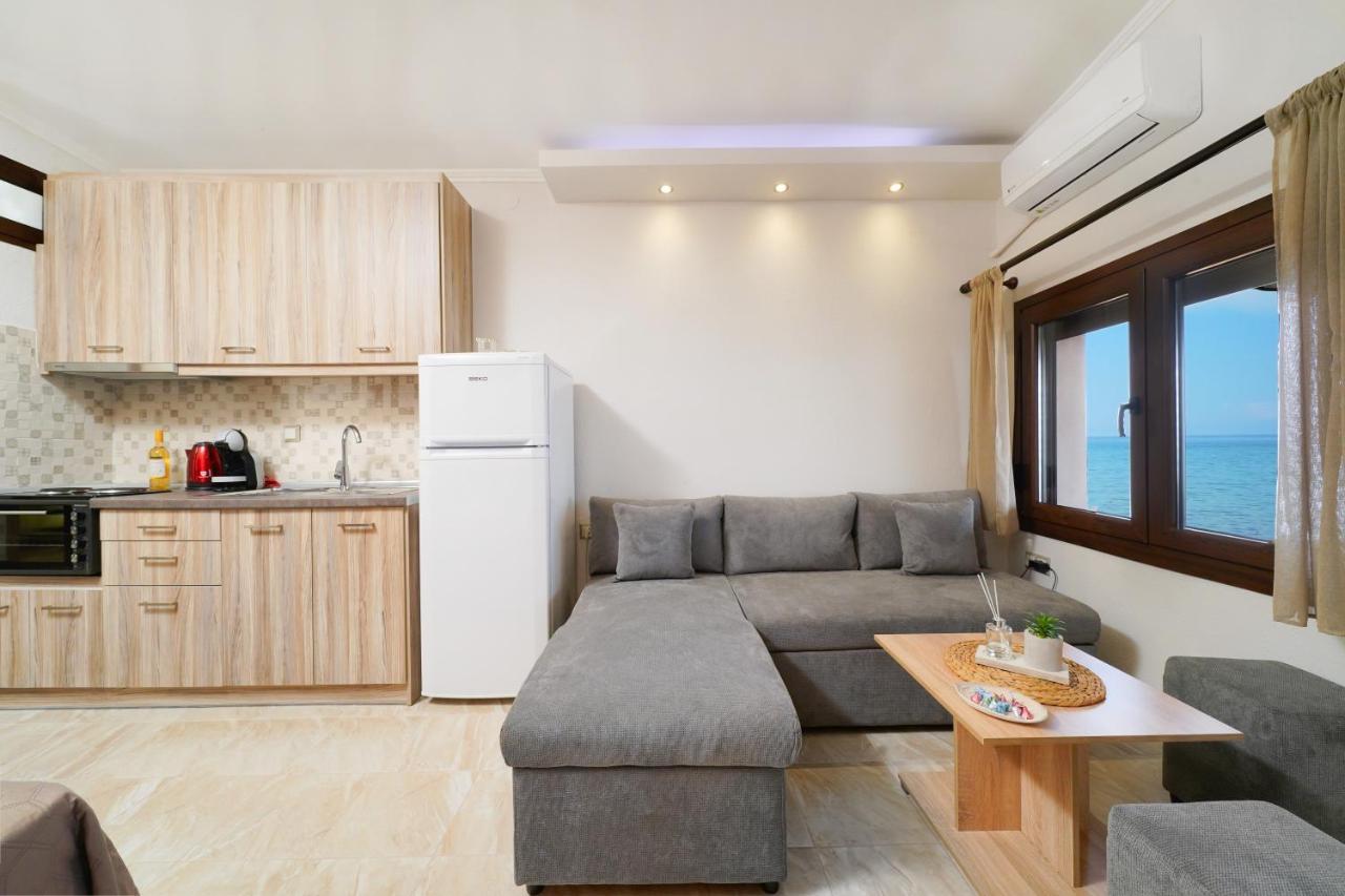 Villa To Kyma - Seafront House à Skála Kallirákhis Extérieur photo